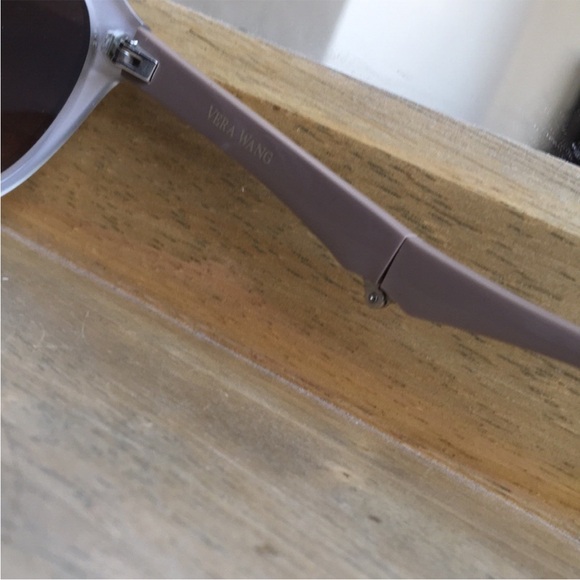 Vera Wang Yuna round sunglasses with foldable arms in grey resin - Picture 7 of 8